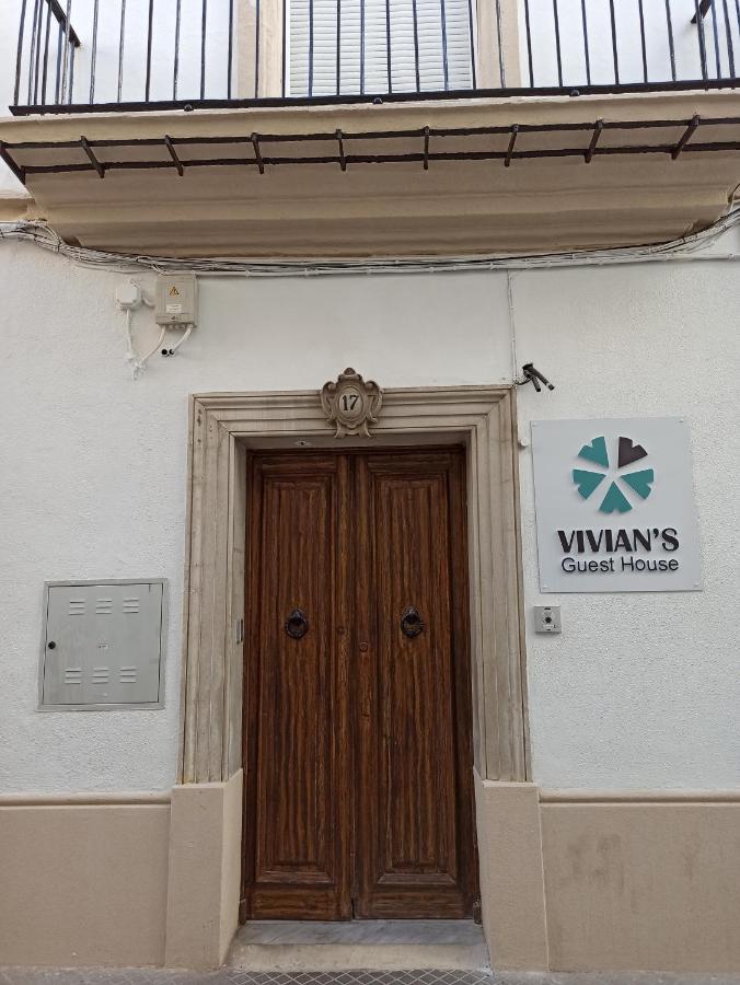 Vivian'S Guest House Jerez de la Frontera Exterior photo